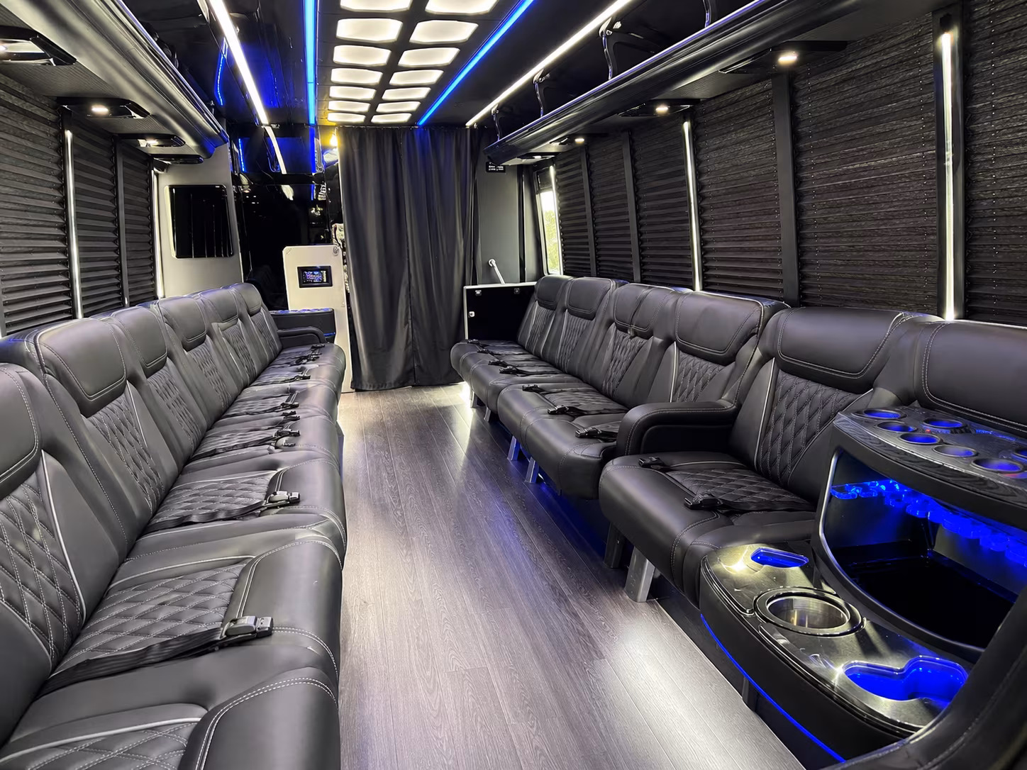 Napa Winery Tour & Pub Crawl Transportation