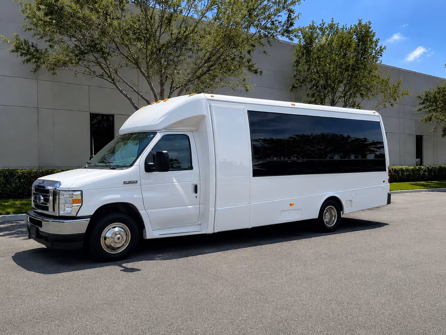 Novato Airport Shuttles & Transportation