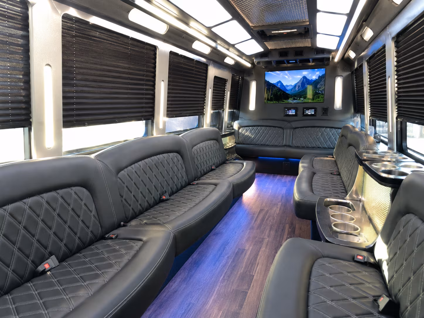 Santa Rosa Birthday, Sweet 16, & Quinceañera Party Bus Rentals