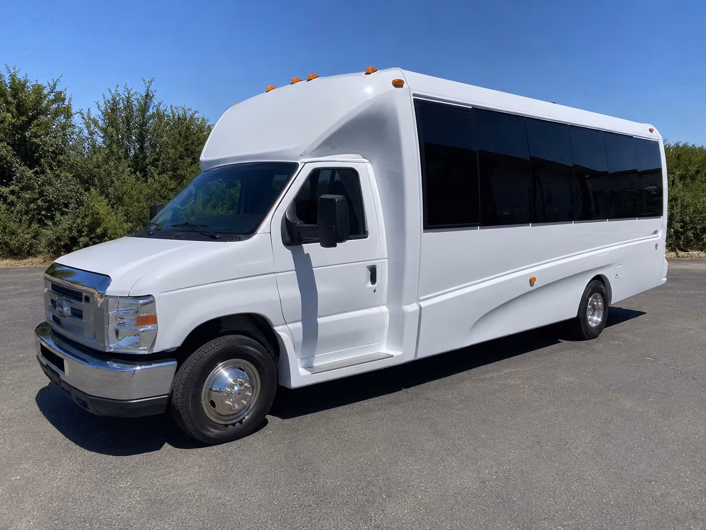 Santa Rosa Prom & Homecoming Transportation onboard seating
